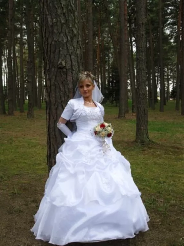 Продам свадебное платье р 44 46 